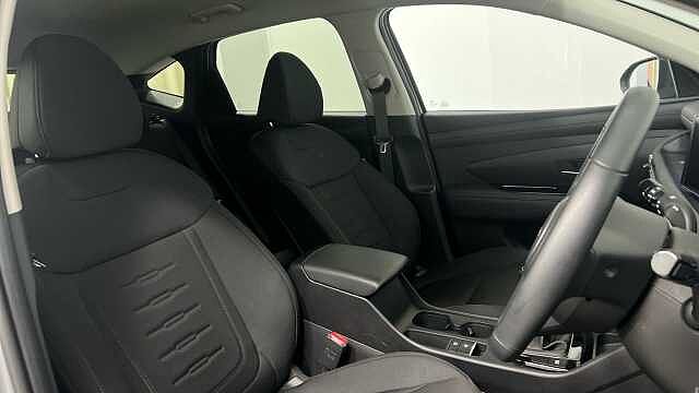 Hyundai TUCSON 1.6 T-GDi Advance SUV 5dr Petrol Manual Euro 6 (s/s) (160 ps) Silver