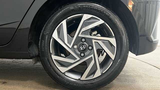 Hyundai I20 1.0 T-GDi Advance Hatchback 5dr Petrol Manual Euro 6 (s/s) (100 ps) Black