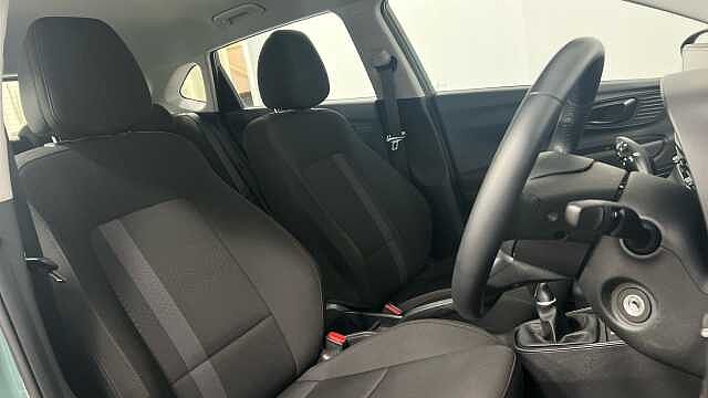 Hyundai I20 1.0 T-GDi Advance Hatchback 5dr Petrol Manual Euro 6 (s/s) (100 ps) Mangrove Green