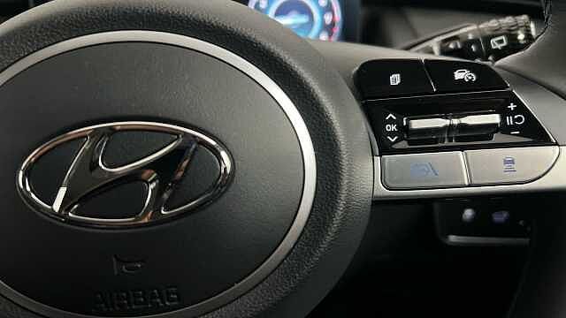 Hyundai TUCSON 1.6 T-GDi MHEV Ultimate SUV 5dr Petrol Hybrid DCT Euro 6 (s/s) (150 ps) Silver