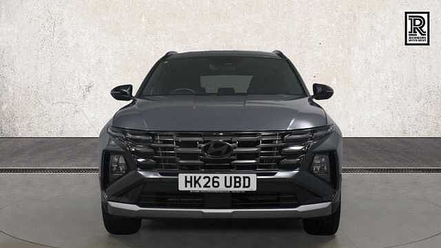 Hyundai TUCSON 1.6 T-GDi 13.8kWh Black Line SUV 5dr Petrol Plug-in Hybrid Auto Euro 6 (s/s) (25 grey