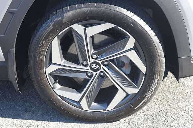 Hyundai TUCSON 1.6 TGDi Plug-in Hybrid Ultimate 5dr 4WD Auto Silver