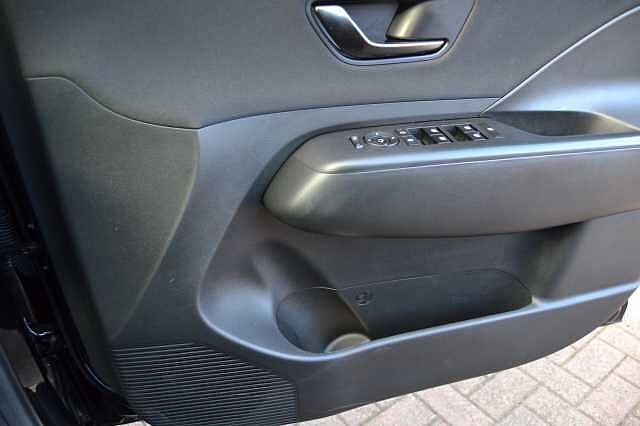 Hyundai KONA 1.6 Hybrid 138 N Line 5dr DCT Black