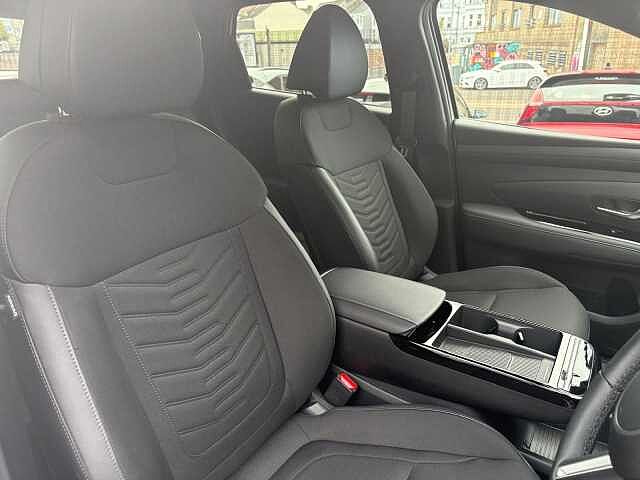 Hyundai TUCSON 1.6T 239 Hybrid Black Line 5dr Auto