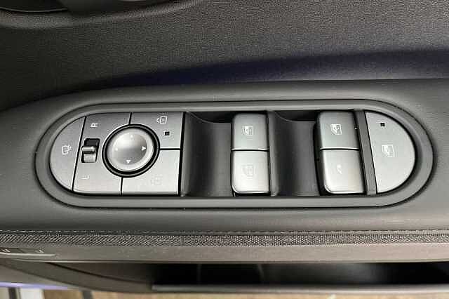 Hyundai IONIQ 5 84kWh Ultimate Auto 5dr Gold