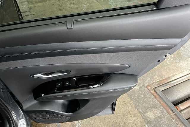 Hyundai TUCSON 1.6 T-GDi Ultimate Auto Euro 6 (s/s) 5dr Grey