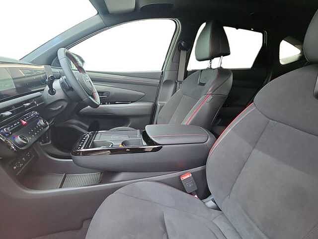 Hyundai TUCSON 1.6T 150 N Line S 5dr DCT Silver
