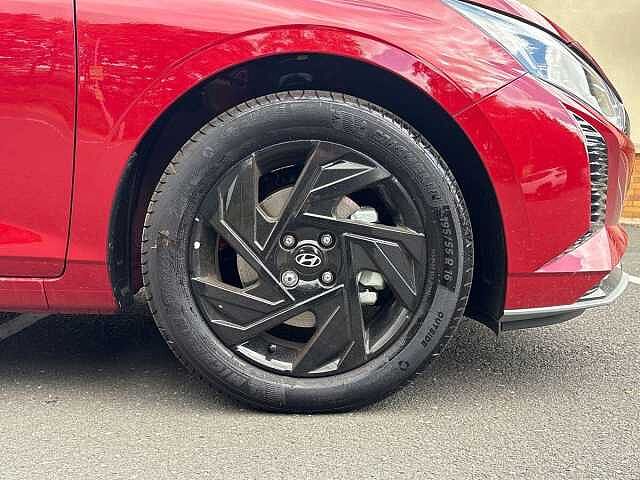 Hyundai I20 1.0T GDi 90 Black Line 5dr Red