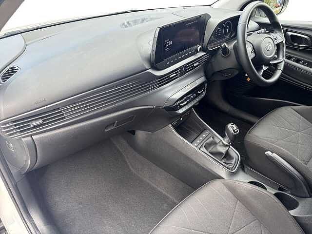 Hyundai BAYON 1.0 TGDi 48V MHEV Premium 5dr White