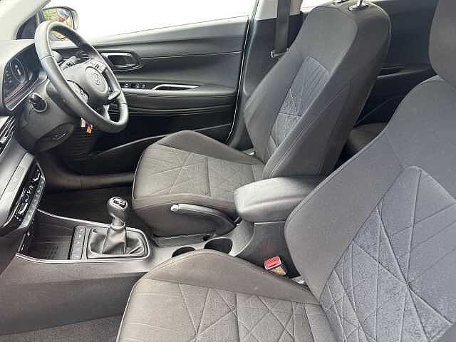 Hyundai BAYON 1.0 TGDi 48V MHEV Premium 5dr White