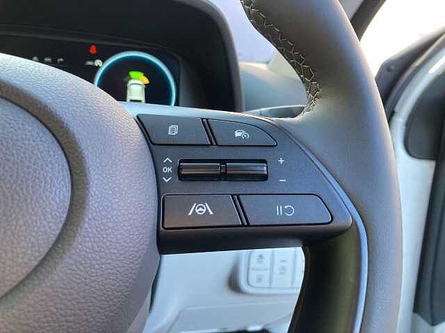 Hyundai BAYON 1.0 TGDi Ultimate 5dr White