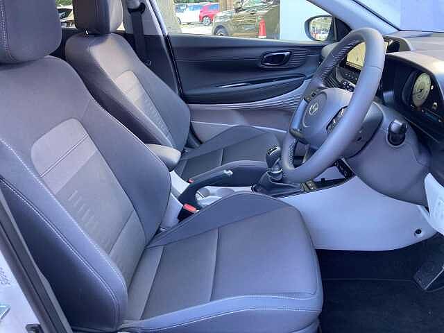 Hyundai BAYON 1.0 TGDi Ultimate 5dr White