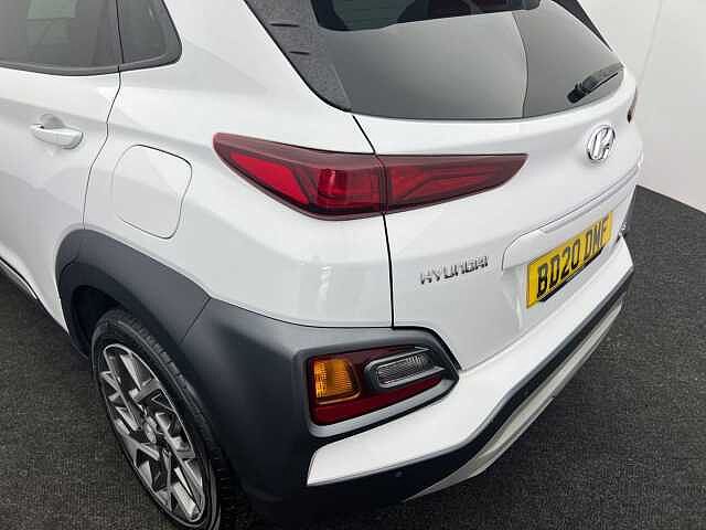 Hyundai KONA 1.6 GDi Hybrid Premium 5dr DCT WHITE