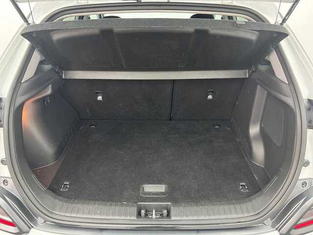 Hyundai KONA 1.6 GDi Hybrid Premium 5dr DCT WHITE