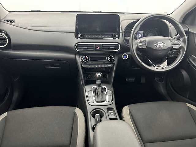 Hyundai KONA 1.6 GDi Hybrid Premium 5dr DCT WHITE