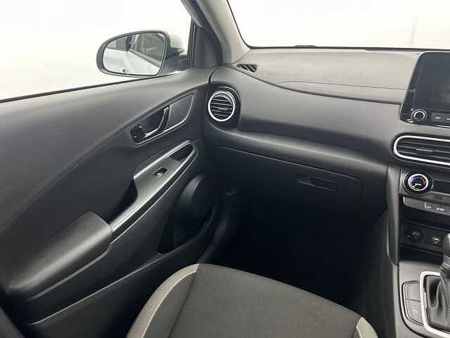Hyundai KONA 1.6 GDi Hybrid Premium 5dr DCT WHITE