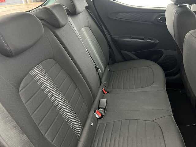 Hyundai I10 1.0 MPi SE Connect 5dr Auto MANGROVE GREEN