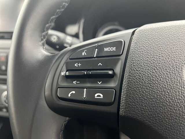 Hyundai I10 1.0 MPi SE Connect 5dr Auto MANGROVE GREEN