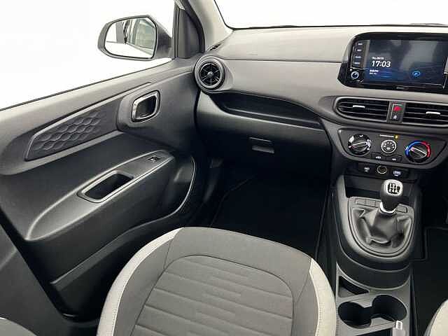 Hyundai I10 1.2 [79] Advance 5dr [Nav] ATLAS WHITE