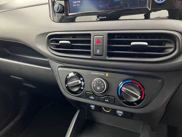 Hyundai I10 1.2 [79] Advance 5dr [Nav] ATLAS WHITE