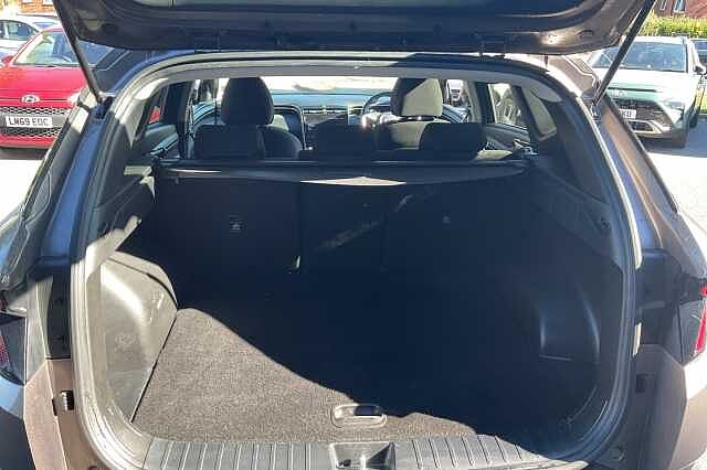 Hyundai TUCSON 1.6 TGDi Hybrid 230 SE Connect 5dr 2WD Auto Brown