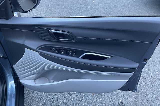 Hyundai BAYON 1.0 TGDi [90] Tech Line 5dr DCT Blue