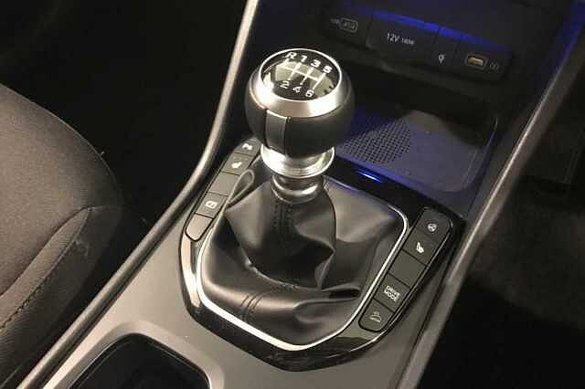 Hyundai TUCSON 1.6 T-GDi (150ps) Premium Black