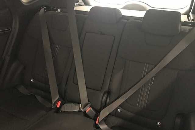 Hyundai TUCSON 1.6 T-GDi (150ps) Premium Black