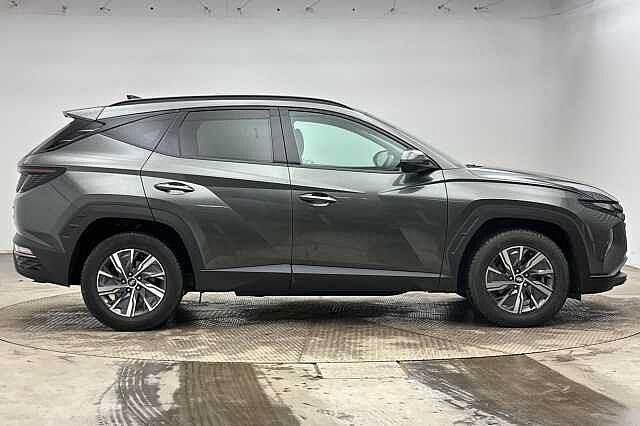 Hyundai TUCSON 1.6 TGDi Hybrid 230 SE Connect 5dr 2WD Auto Grey