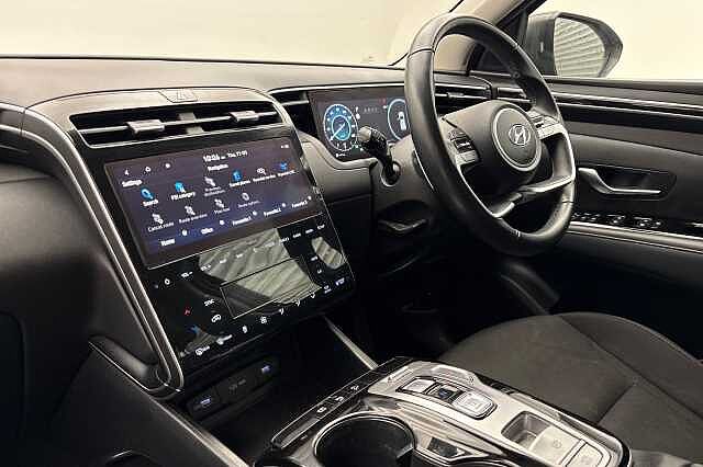 Hyundai TUCSON 1.6 TGDi Hybrid 230 SE Connect 5dr 2WD Auto Grey