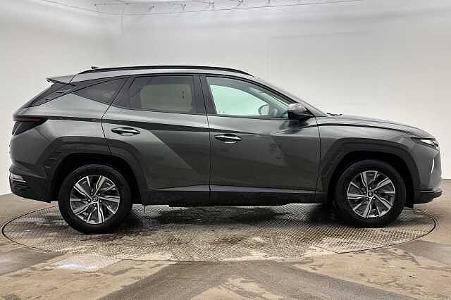 Hyundai TUCSON 1.6 TGDi Hybrid 230 SE Connect 5dr 2WD Auto Grey