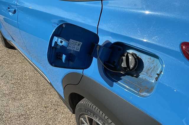 Hyundai KONA 1.6 GDi Hybrid Premium 5dr DCT Blue