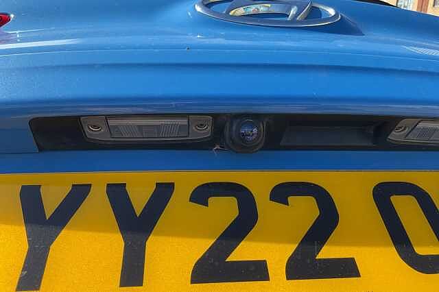 Hyundai KONA 1.6 GDi Hybrid Premium 5dr DCT Blue