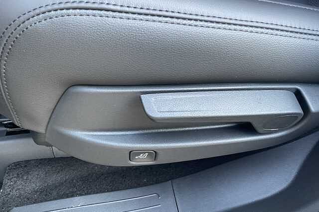Hyundai SANTA FE 1.6 TGDi 239 Hybrid Ultimate 5dr Auto