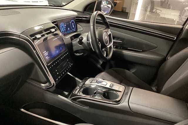 Hyundai TUCSON 1.6 TGDi Hybrid 230 SE Connect 5dr 2WD Auto Brown