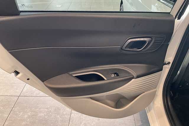 Hyundai I20 1.0T GDi 90 Tech Line 5dr White