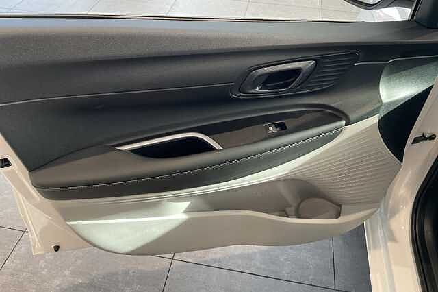 Hyundai I20 1.0T GDi 90 Tech Line 5dr White