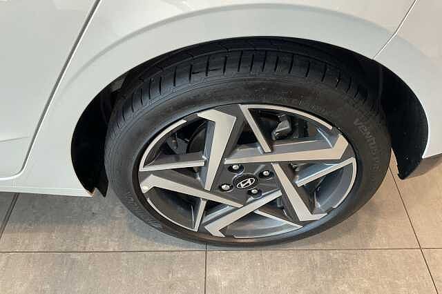 Hyundai I20 1.0T GDi 90 Tech Line 5dr White