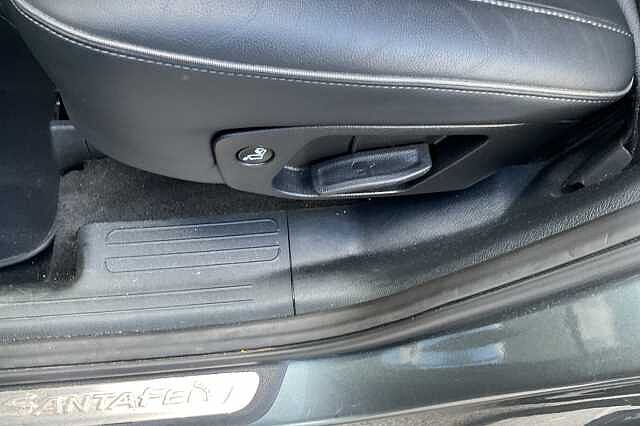 Hyundai SANTA FE 1.6 TGDi Hybrid Premium 5dr Auto Green