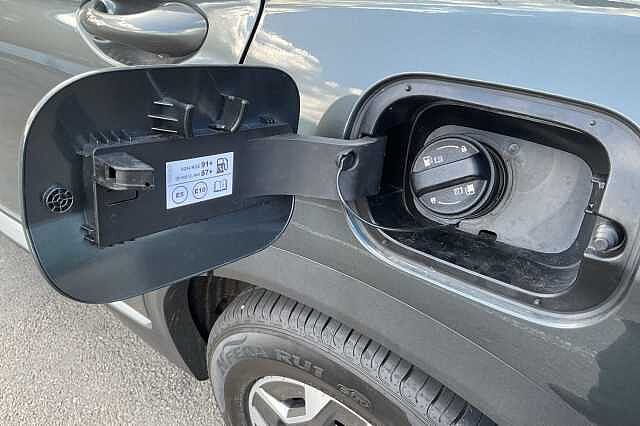 Hyundai SANTA FE 1.6 TGDi Hybrid Premium 5dr Auto Green