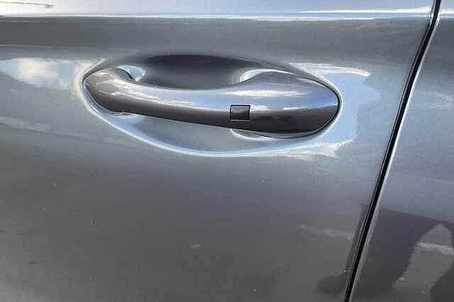 Hyundai SANTA FE 1.6 TGDi Hybrid Premium 5dr Auto Green