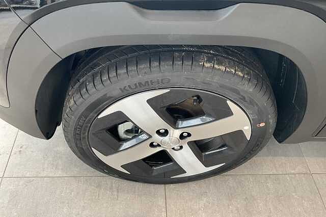 Hyundai INSTER 85kW 02 49kWh 5dr Auto Black