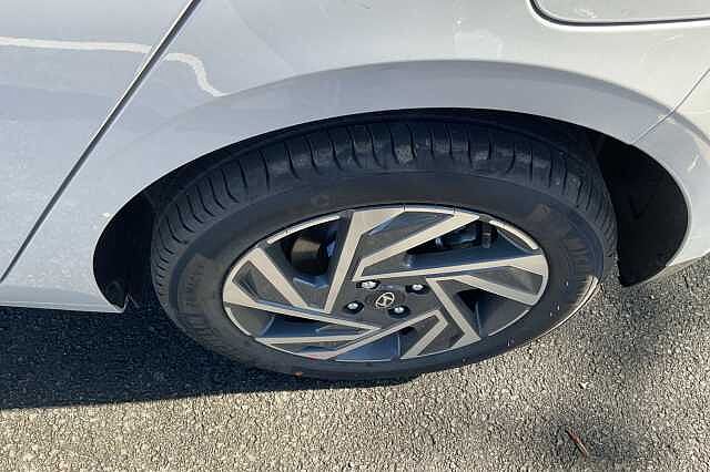 Hyundai I20 1.0T GDi 90 Element 5dr Grey