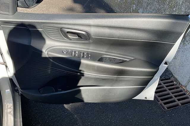 Hyundai I20 1.0T GDi 90 Element 5dr Grey