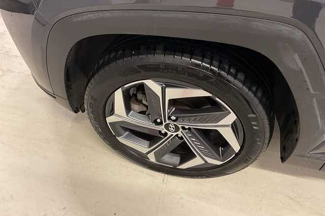 Hyundai TUCSON 1.6 TGDi Hybrid 230 Premium 5dr 2WD Auto Grey