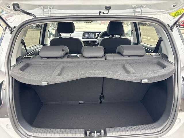 Hyundai i10 i10 1.2 Premium Hatchback 5dr Petrol Auto Euro 6 (s/s) (79 ps)