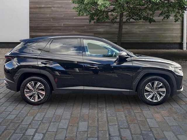 Hyundai TUCSON 1.6 T-GDi SE Connect SUV 5dr Petrol Manual Euro 6 (s/s) (150 ps) Phantom Black