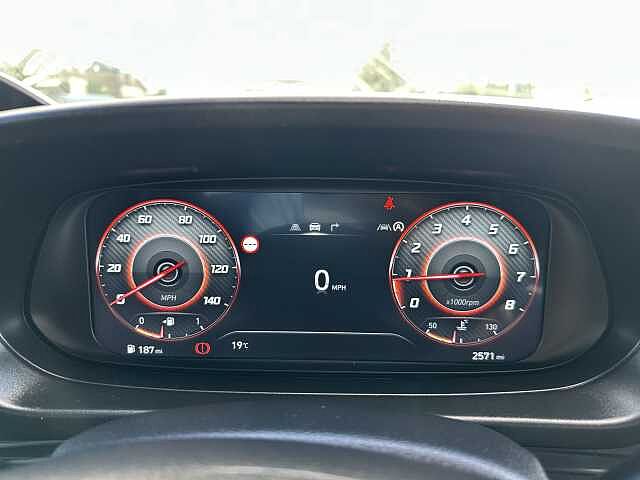 Hyundai I20 1.0T GDi 90 Black Line 5dr Lucid