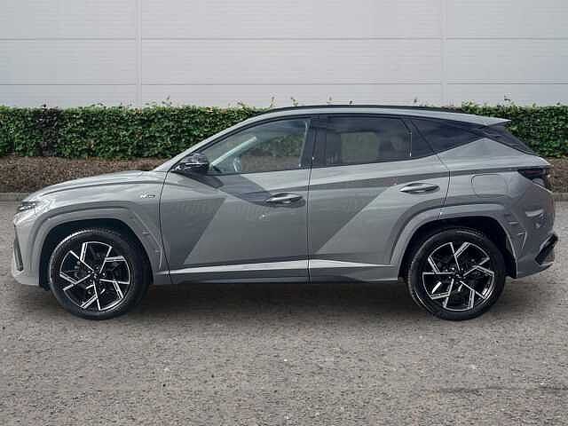 Hyundai TUCSON 1.6T 48V MHD N Line 5dr DCT Shadow Grey