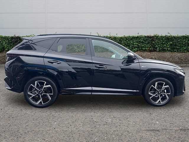 Hyundai TUCSON 1.6T 239 Hybrid N Line Edition 5dr Auto Abyss Black